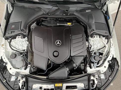 Used 2025 Mercedes-Benz C 300 Sedan w/ Exclusive Trim Package image 22