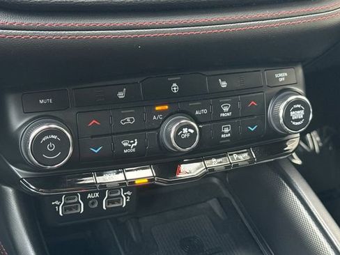 Used 2023 Dodge Durango R/T image 26