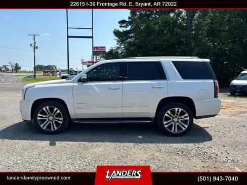 Used 2017 GMC Yukon Denali w/ Open Road Package AWD/4WD image 1