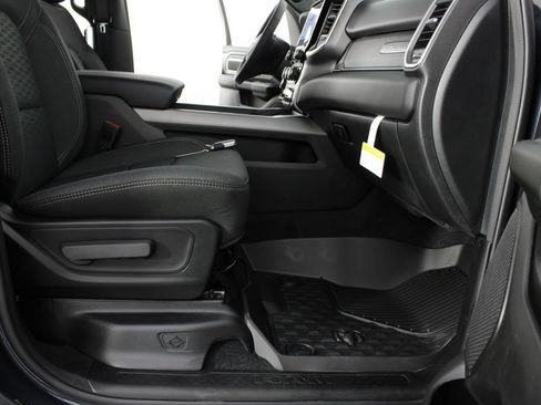 New 2026 RAM 1500 Big Horn w/ Night Edition AWD/4WD image 19