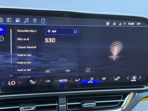 New 2026 Chevrolet Equinox EV LT w/ Comfort Package FWD image 15