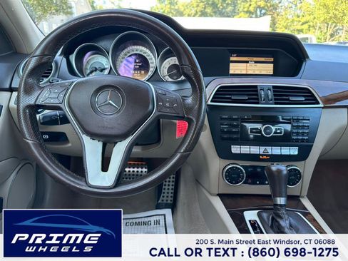 Used 2012 Mercedes-Benz C 300 Sport image 21