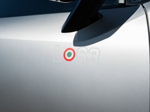 Used 2017 Lamborghini Huracan LP 610-4 Avio image 17