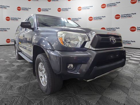Used 2015 Toyota Tacoma TRD Pro w/ TRD Off-Road Package image 1