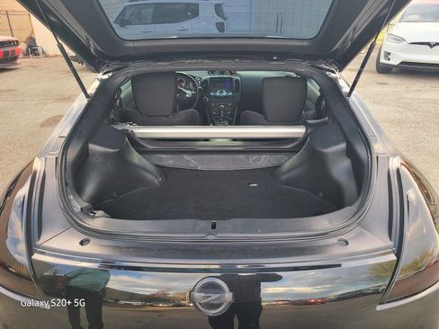 Used 2018 Nissan 370Z Coupe image 14