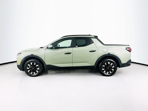 Used 2025 Hyundai Santa Cruz SEL FWD image 4