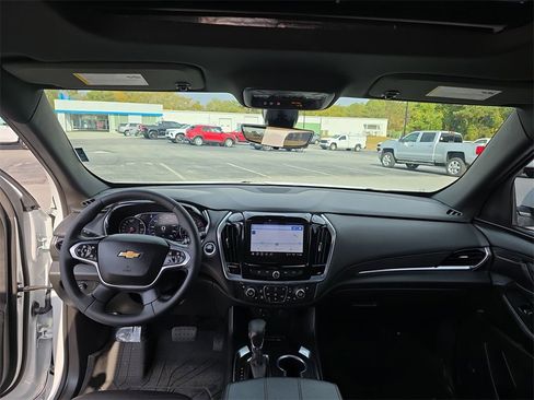 Certified 2023 Chevrolet Traverse High Country w/ LPO, Floor Liner Package image 22