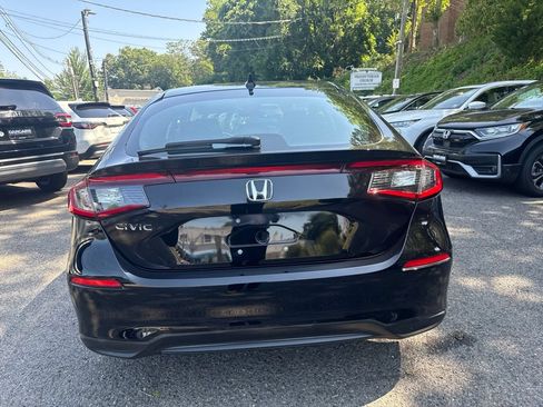 Used 2023 Honda Civic LX image 7
