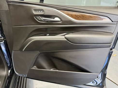 Used 2023 Cadillac Escalade Sport Platinum w/ Heavy-Duty Trailer Package AWD/4WD image 67