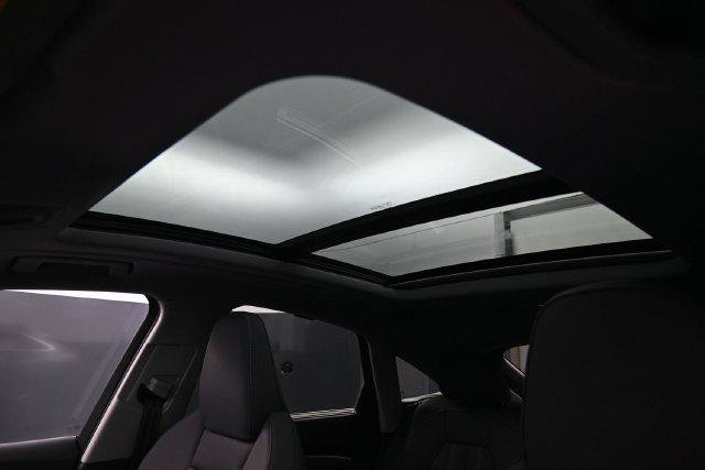 Used 2025 Audi Q5 Premium Plus w/ Premium Plus AWD/4WD image 28