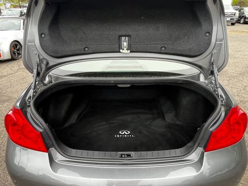 Used 2013 INFINITI G37 x Sedan w/ Premium Pkg AWD/4WD image 13