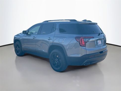 Used 2022 GMC Acadia AT4 w/ Technology Package image 5