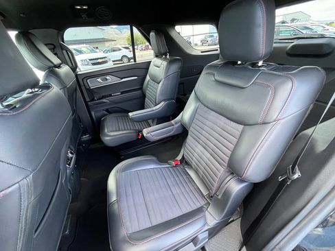 Used 2026 Ford Explorer ST-Line AWD/4WD image 14