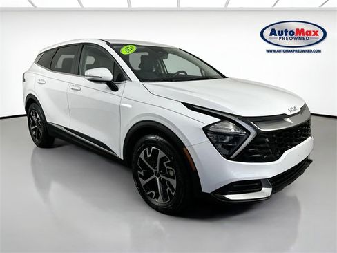 Used 2023 Kia Sportage EX image 1