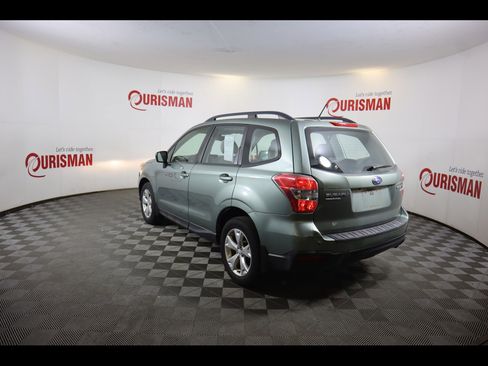 Used 2015 Subaru Forester 2.5i w/ Alloy Wheel Package image 7