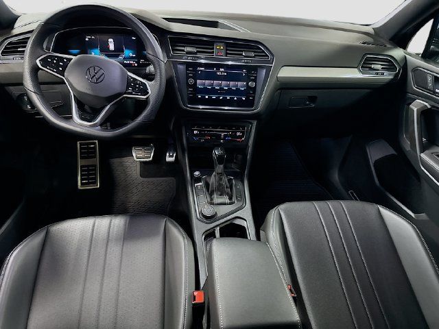 Used 2024 Volkswagen Tiguan SE R-Line AWD/4WD image 23