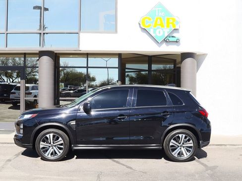 Used 2022 Mitsubishi Outlander Sport ES image 8