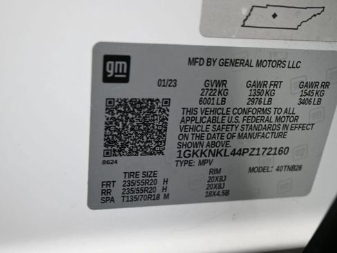 Used 2023 GMC Acadia SLE w/ Driver Convenience Package FWD image 28