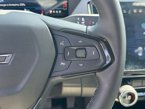 New 2027 Chevrolet Bolt LT w/ Comfort Package FWD image 5