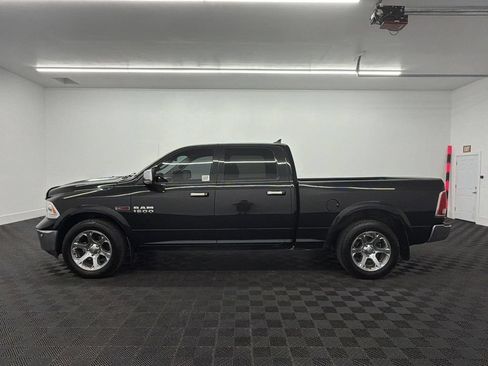 Used 2018 RAM 1500 Laramie AWD/4WD image 2