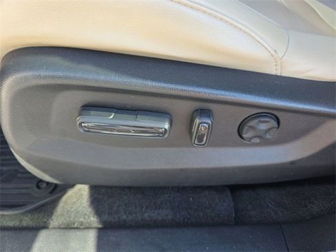 Used 2022 Honda CR-V EX-L image 24