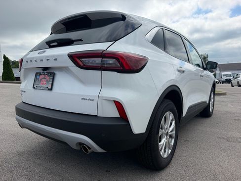Used 2023 Ford Escape Active w/ Tech Pack #2 AWD/4WD image 16