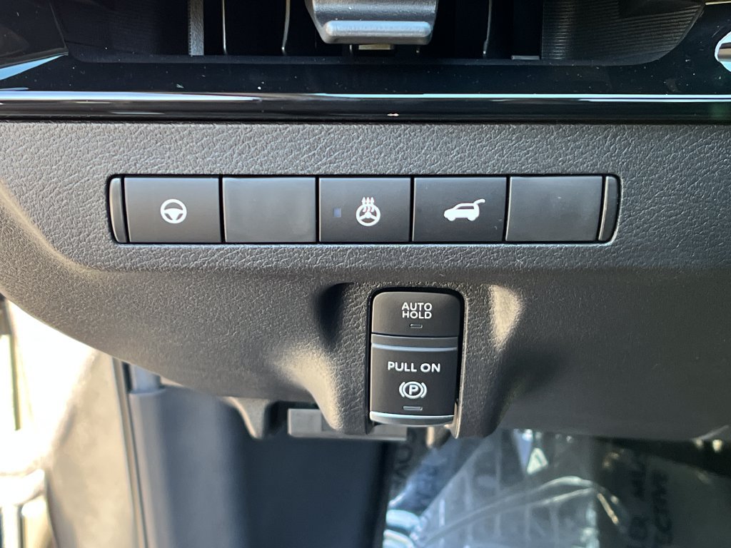 Used 2025 Nissan Murano SL AWD/4WD image 29