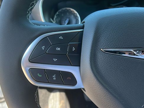 New 2026 Chrysler Voyager LX image 24