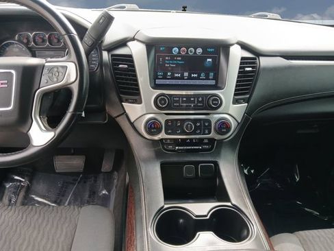 Used 2019 GMC Yukon SLE w/ Convenience Package RWD image 11