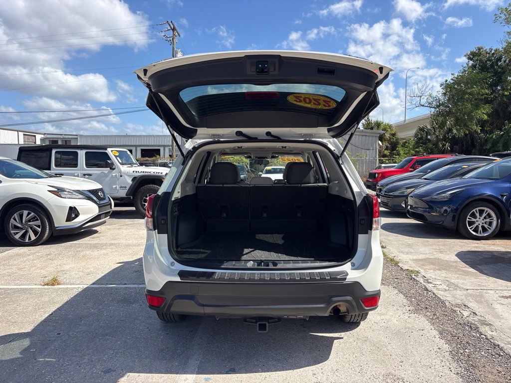 Used 2022 Subaru Forester Premium AWD/4WD image 15