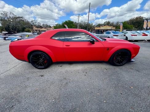 Used 2019 Dodge Challenger SRT Hellcat image 7