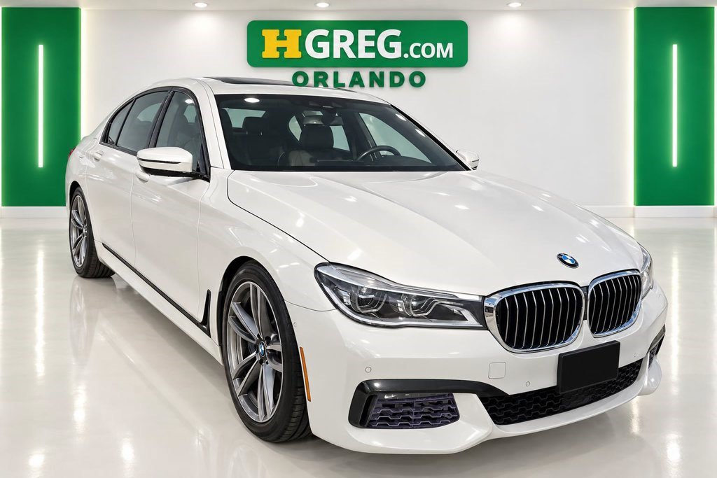 Used 2017 BMW 750i xDrive AWD/4WD image 4