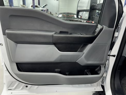 Used 2024 Ford F450 XL image 19