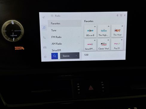 Used 2023 Lexus ES 350 F Sport w/ Accessory Package (Z1) image 17