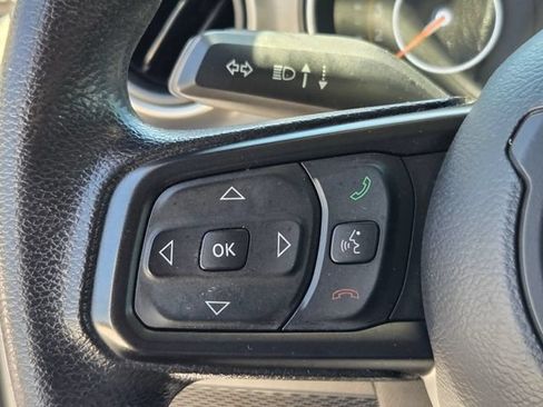 Used 2018 Jeep Wrangler Unlimited Sport AWD/4WD image 25