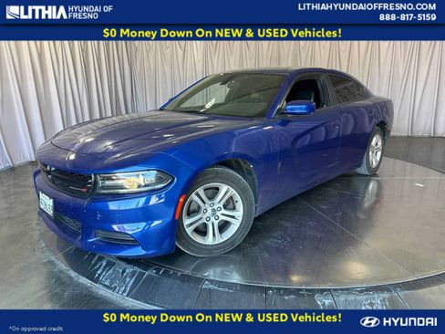 Used 2020 Dodge Charger SXT w/ Leather Interior Group RWD image 1