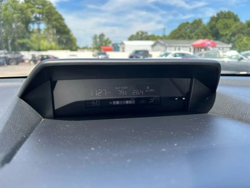 Used 2023 Subaru Crosstrek 2.0i Premium image 20