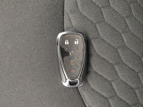 Used 2019 Chevrolet Equinox LT AWD/4WD image 32