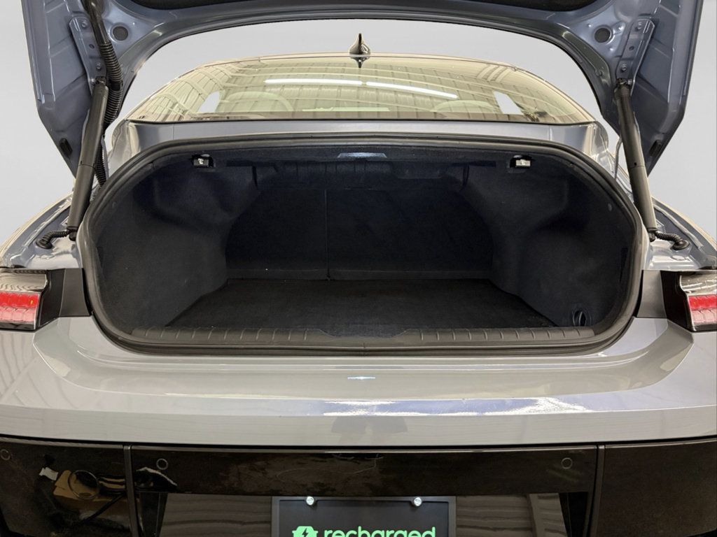 Used 2025 Hyundai Ioniq 6 SEL RWD image 28