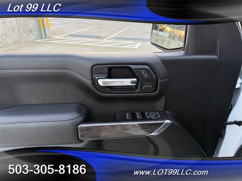 Used 2019 Chevrolet Silverado 1500 LTZ w/ LTZ Premium Package AWD/4WD image 33
