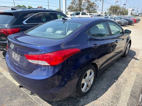 Used 2013 Hyundai Elantra GLS w/ Preferred Pkg FWD image 4