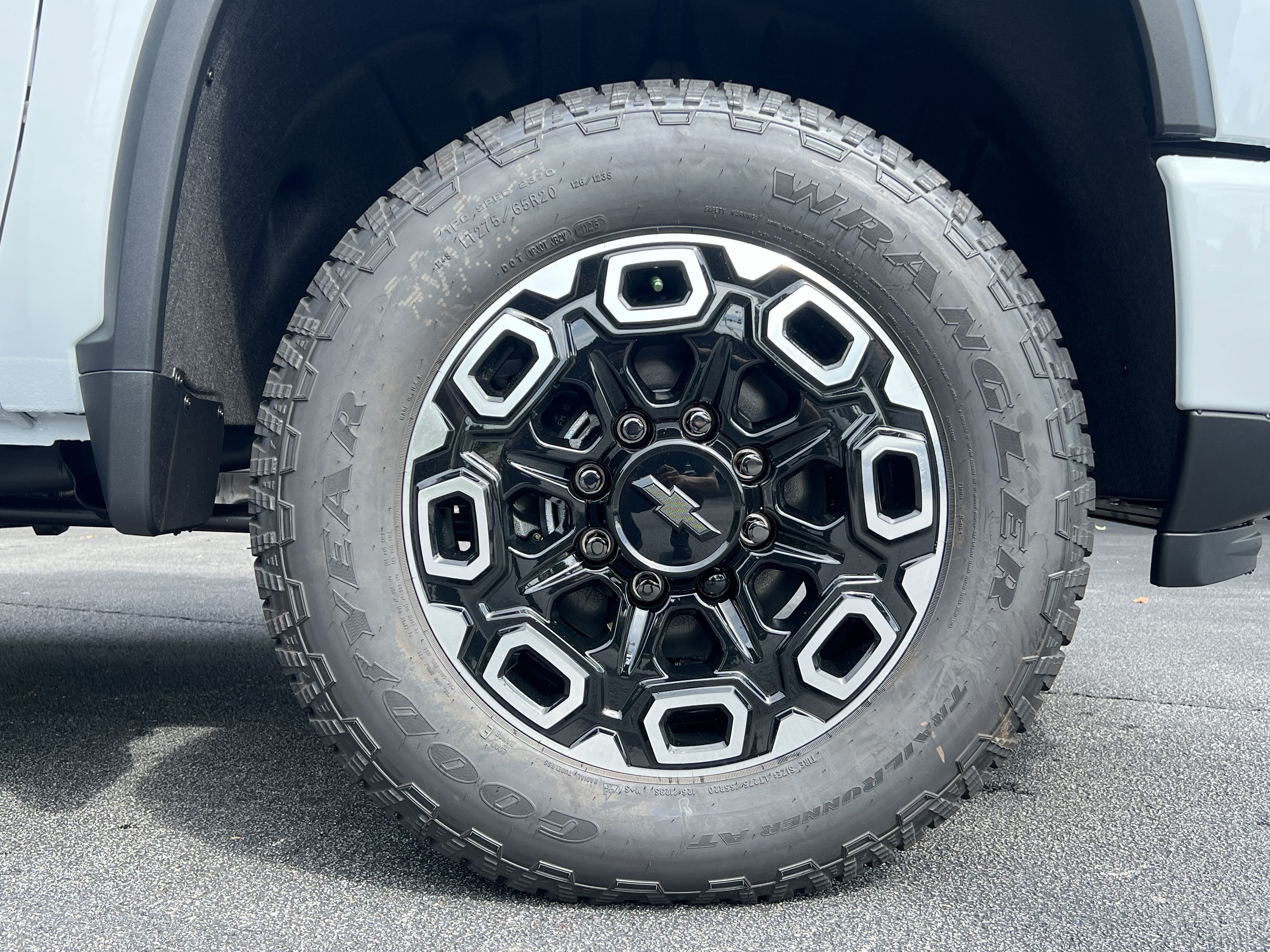New 2026 Chevrolet Silverado 2500 High Country AWD/4WD image 14