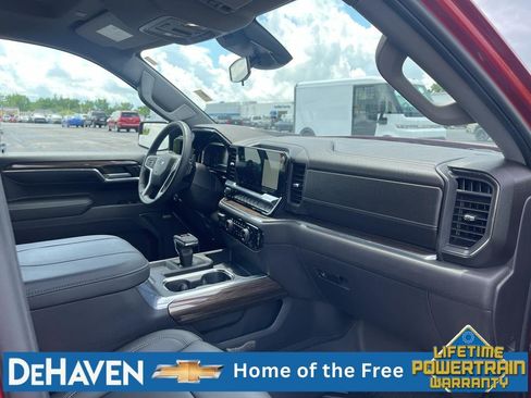 Used 2024 Chevrolet Silverado 1500 RST AWD/4WD image 29