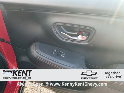 Used 2024 Honda HR-V Sport image 14