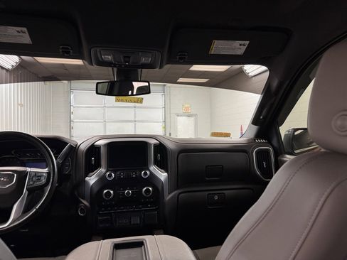 Used 2019 GMC Sierra 1500 SLT w/ SLT Premium Plus Package image 22