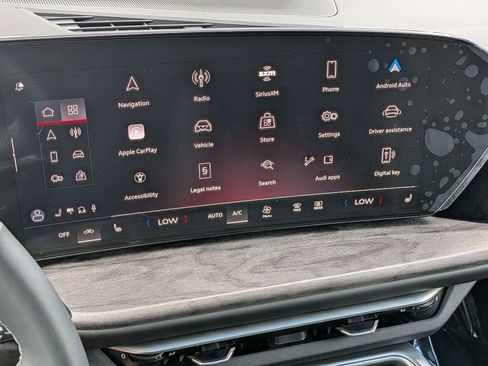 Used 2025 Audi Q5 Premium w/ 19" Wheel Package image 21