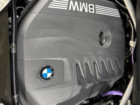 Used 2024 BMW X5 xDrive40i w/ M Sport Package AWD/4WD image 24
