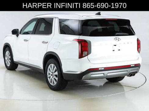 Used 2023 Hyundai Palisade SEL FWD image 46