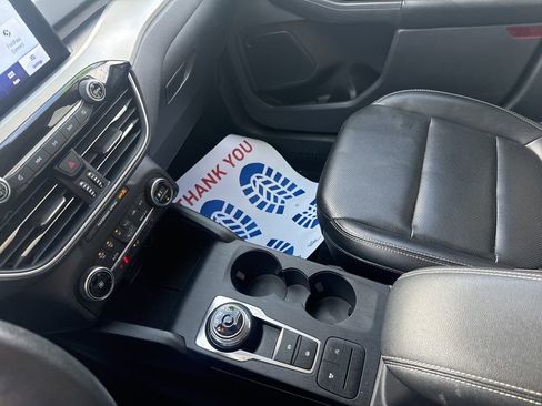 Used 2020 Ford Escape SEL image 32
