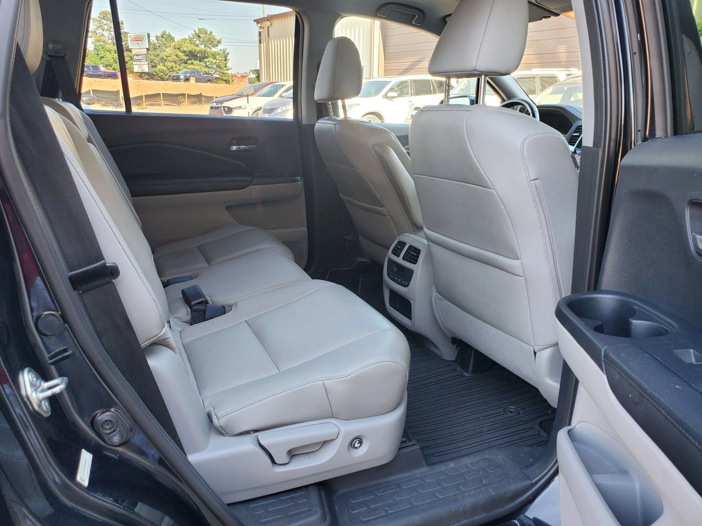 Used 2016 Honda Pilot EX-L image 5